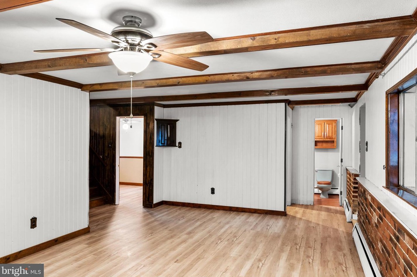 2330 Weir Rd, Chester PA 19014-1641 exterior