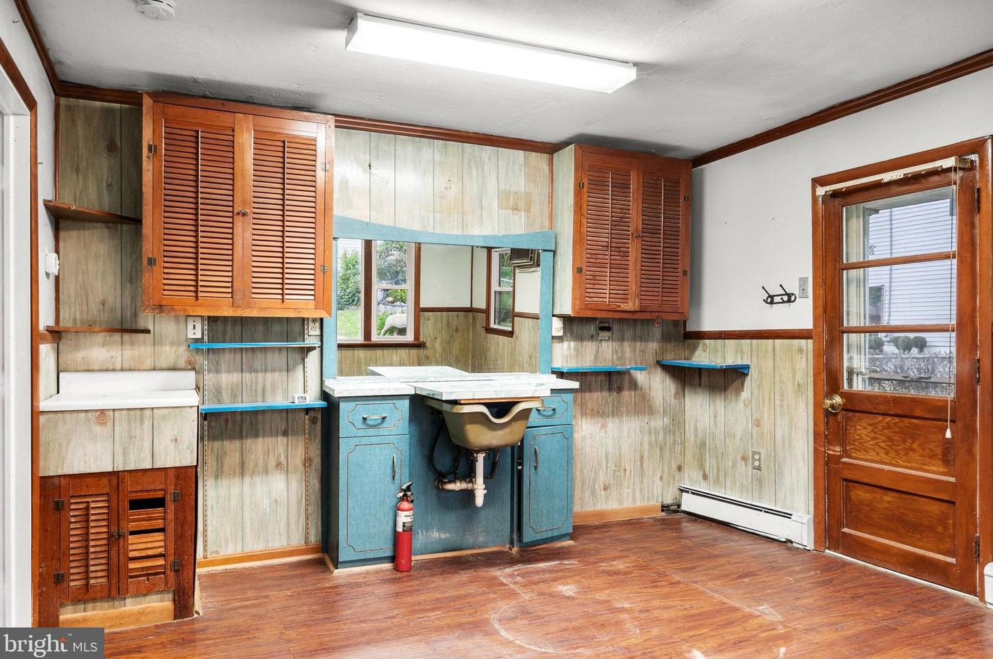 2330 Weir Rd, Chester PA 19014-1641 exterior