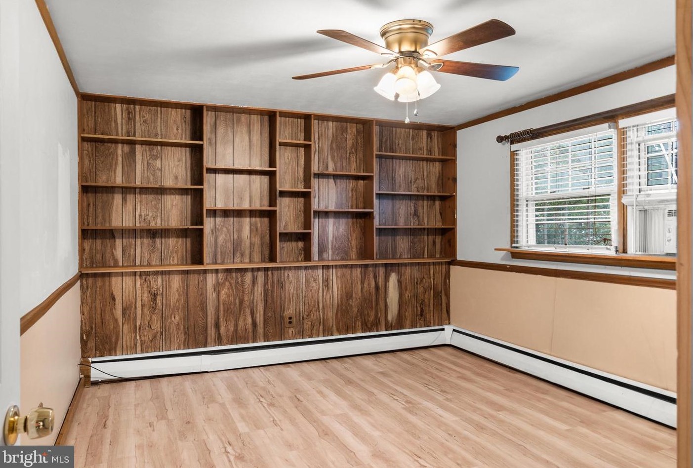 2330 Weir Rd, Chester PA 19014-1641 exterior