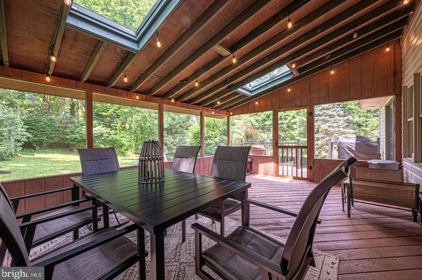 727 Hemlock Rd, Media PA 19063-1709 exterior