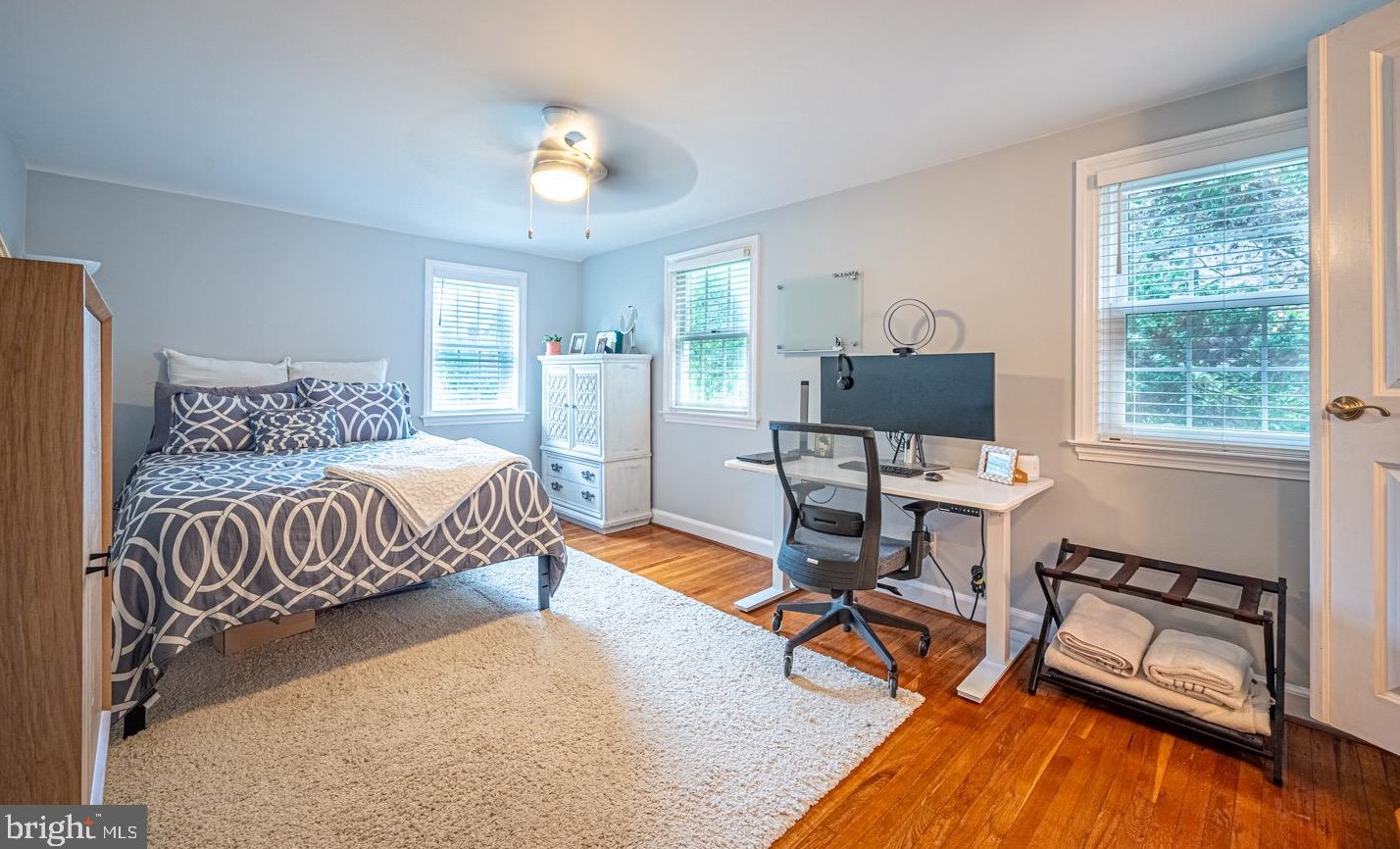 727 Hemlock Rd, Media PA 19063-1709 exterior