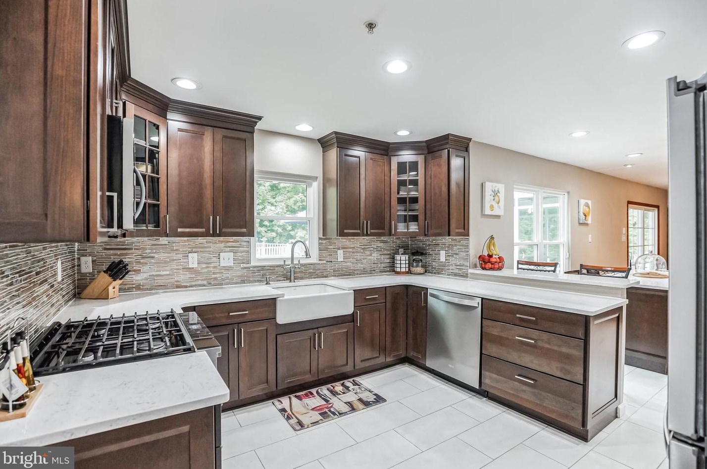 315 Myrtle Ave, Morton, PA 19070