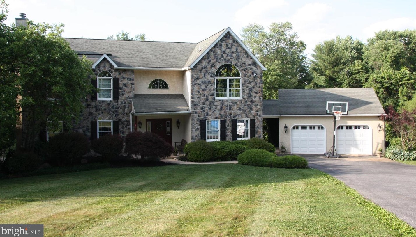 3653 Providence Rd, Newtown Square, PA 19073