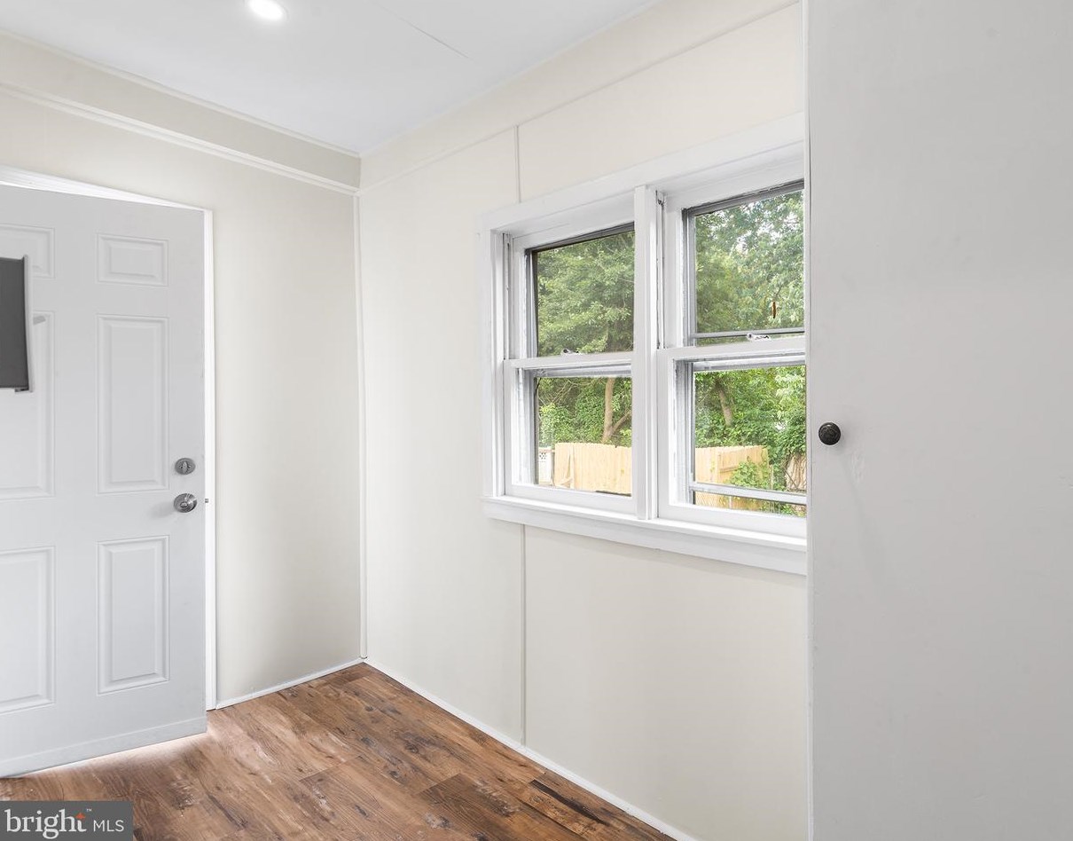 812 St, Darby PA 19023-3925 exterior