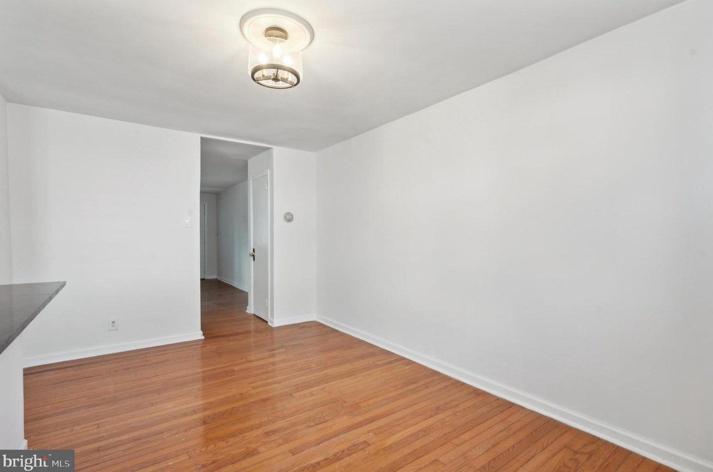 146 Richfield Rd, Upper Darby PA  19082-4109 exterior