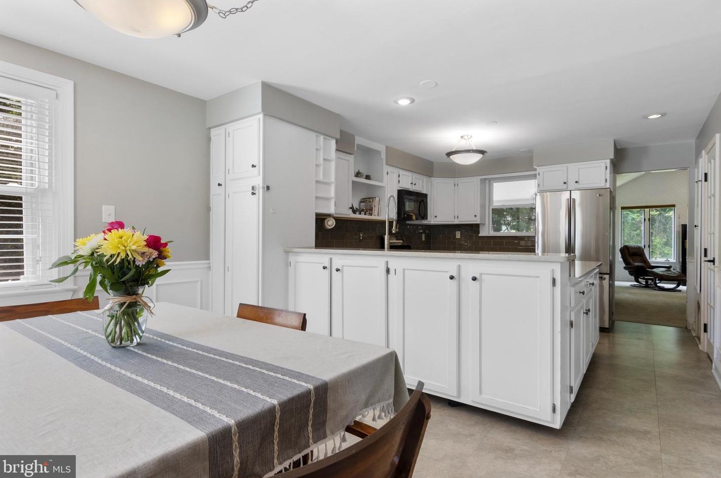 405 Palmers Ln, Media PA 19086-6528 exterior