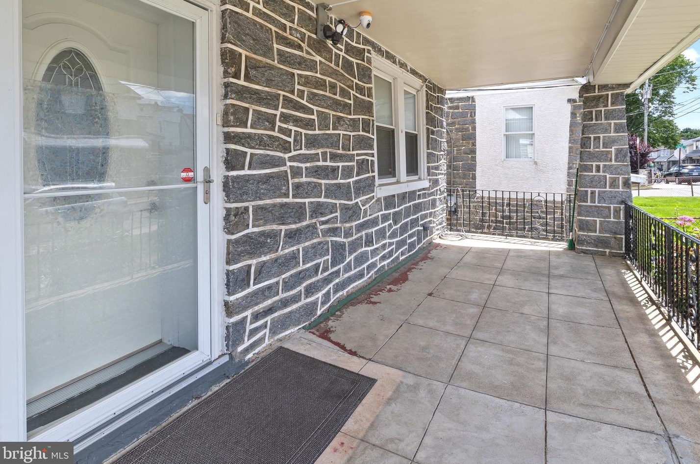 103 Kenmore Rd, Upper Darby, PA 19082-1519