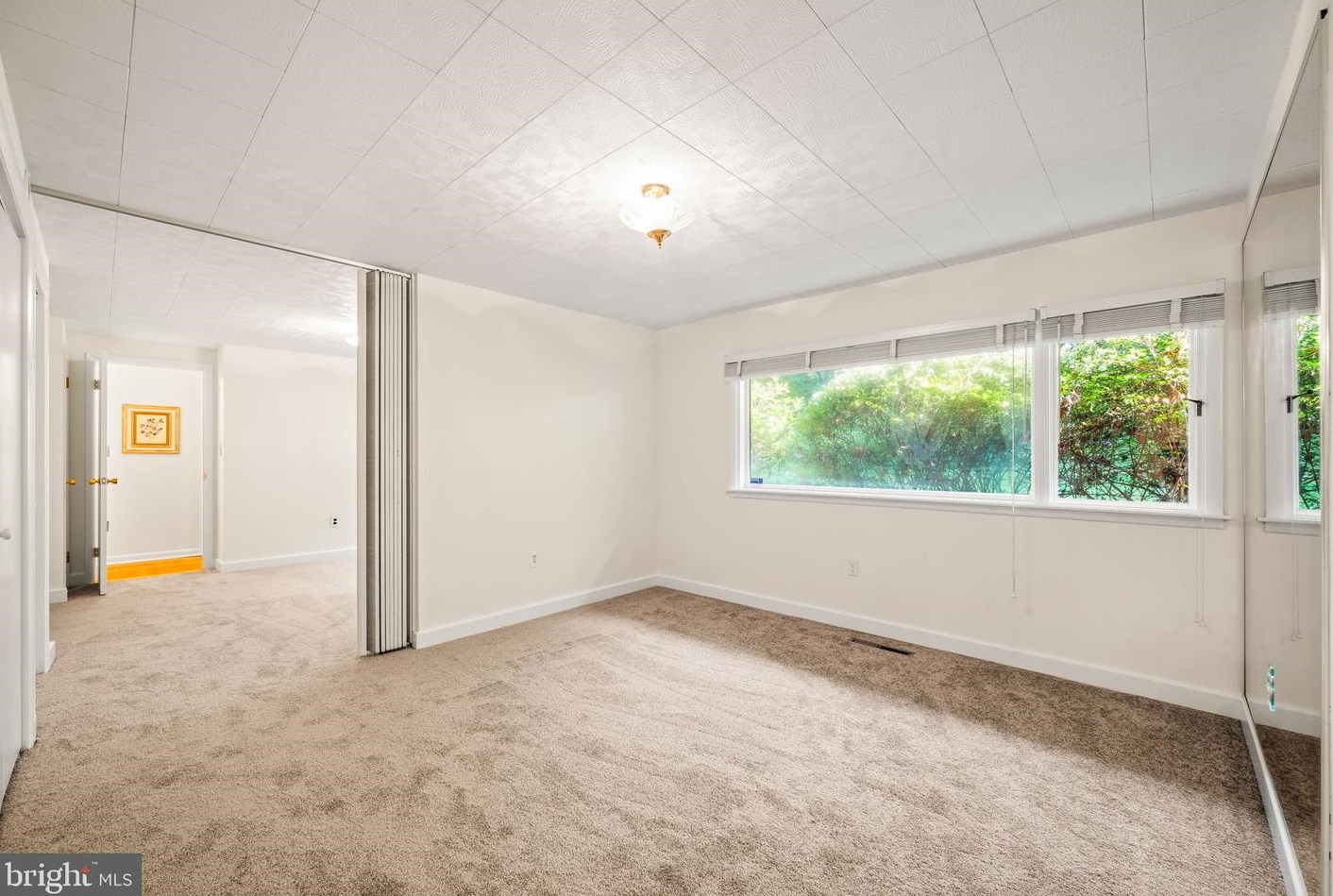 337 Plush Mill Rd, Media PA 19086-6017 exterior