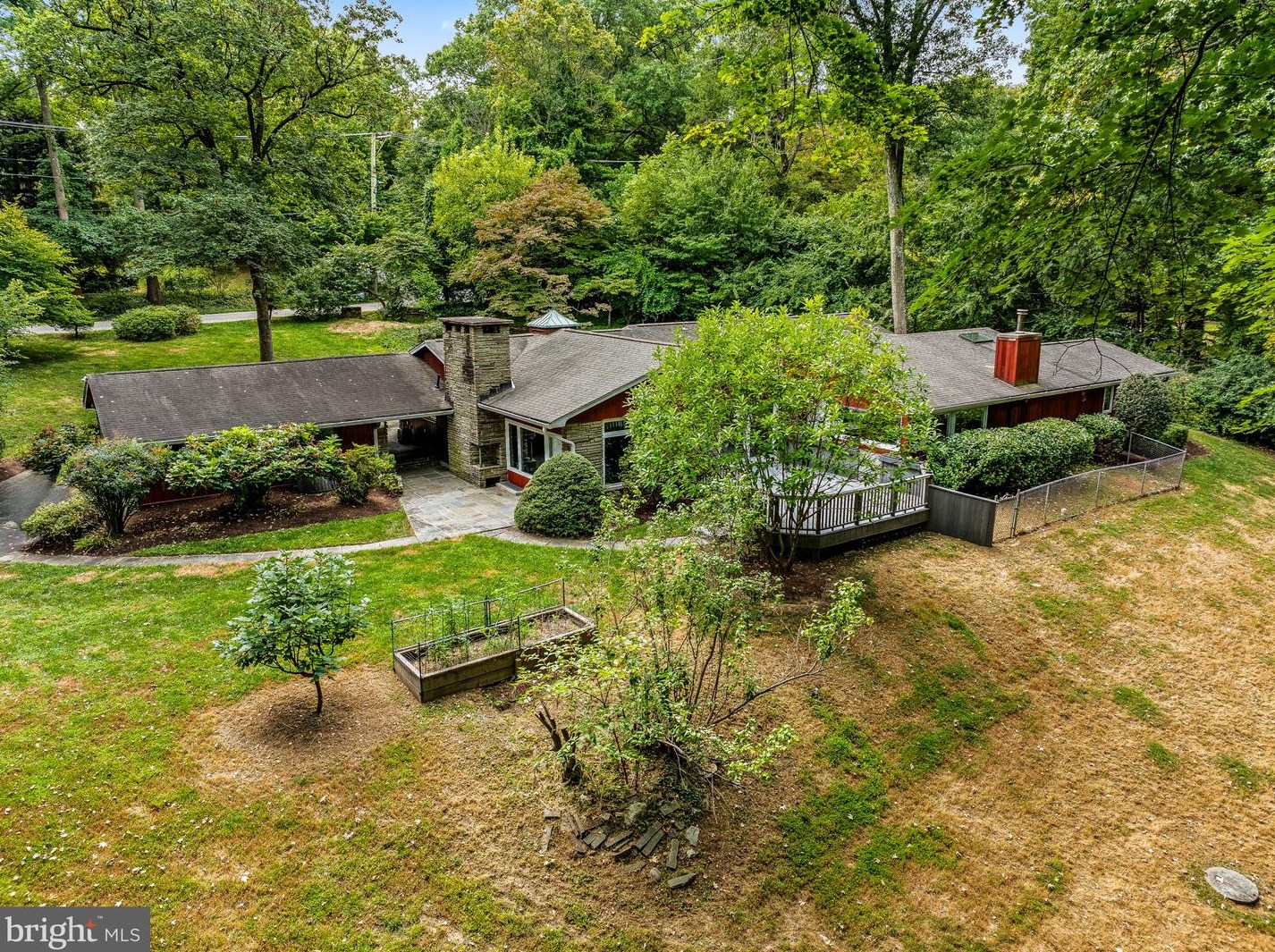 337 Plush Mill Rd, Media PA 19086-6017 exterior