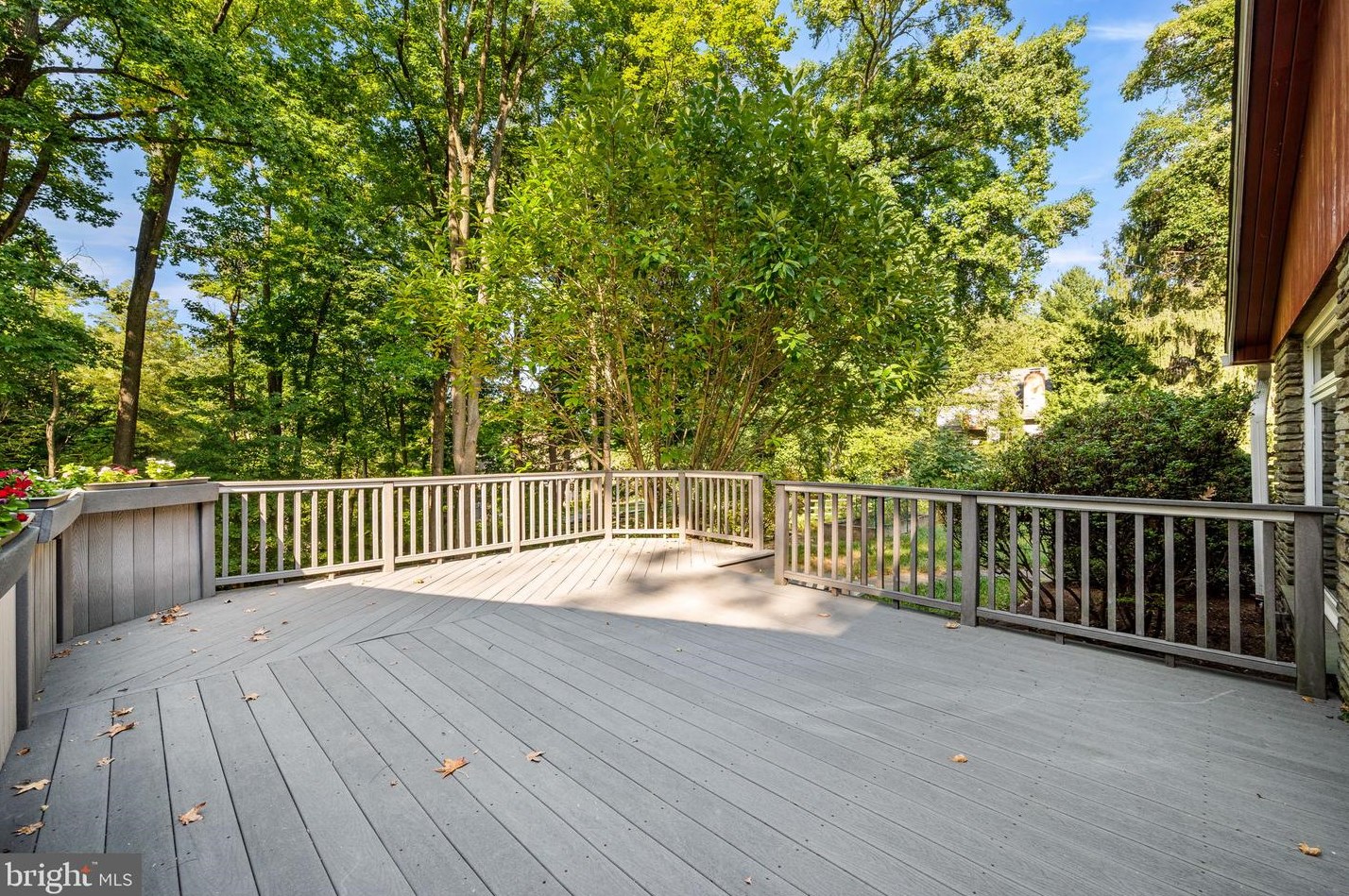 337 Plush Mill Rd, Media PA 19086-6017 exterior