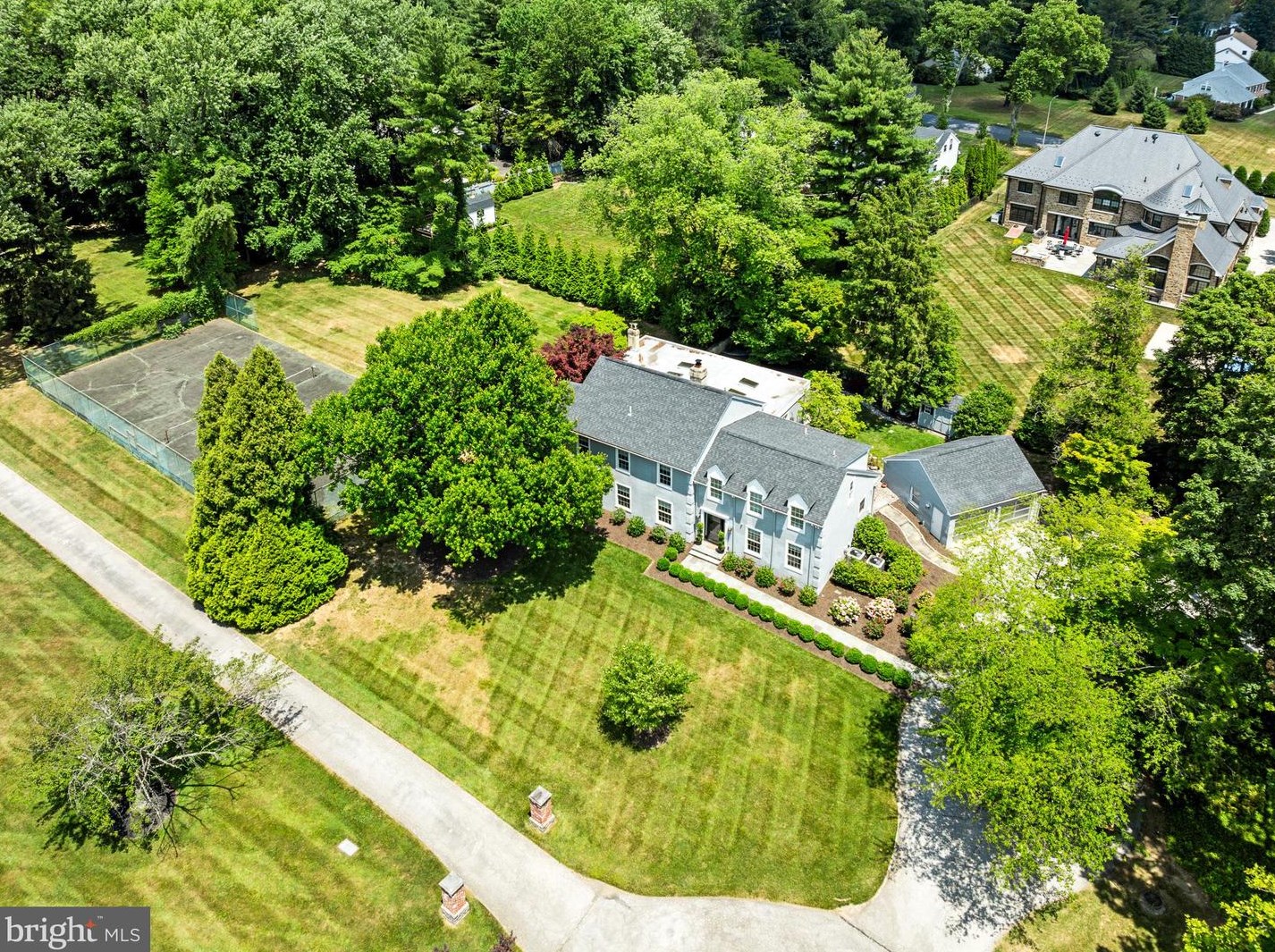 38 W Ardmore Ave, Ardmore, PA 19003