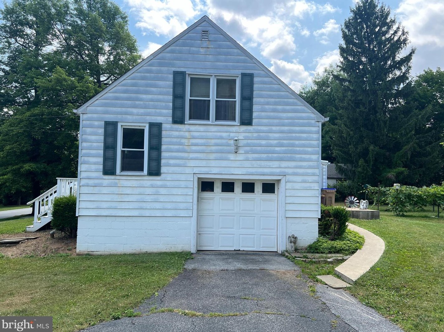 4425 Florida Ave, Newtown Square, PA 19073