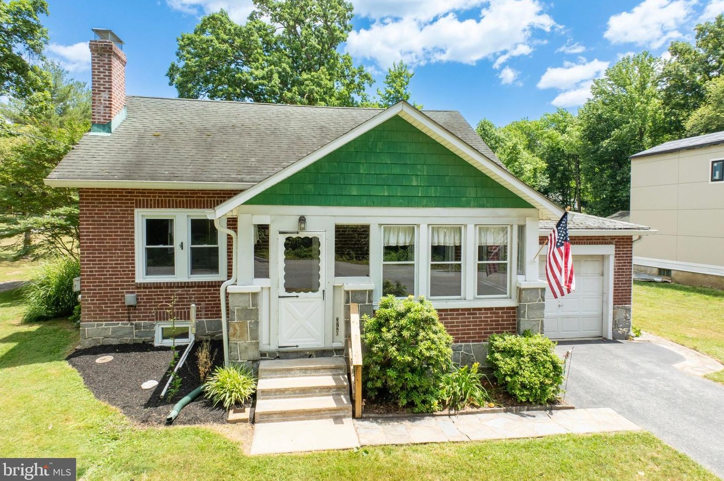 3720 Ebright Rd, Boothwyn, PA 19060