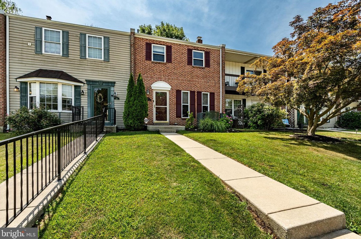 14 Colonial Way, Chester, PA 19014