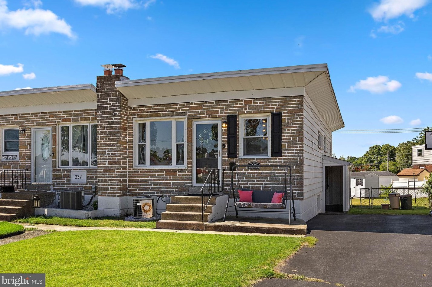 235 Stonyhill Rd, Ridley Park, PA 19078