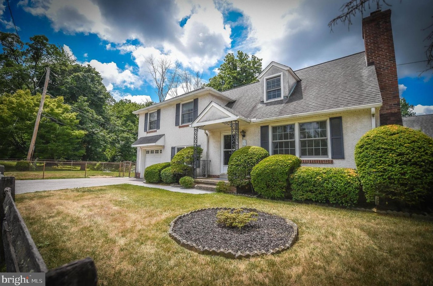 287 S Devon Ave, Wayne, PA 19087