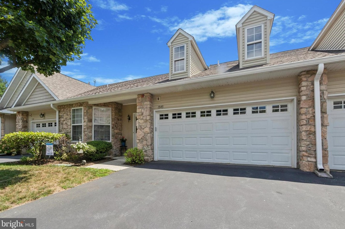 1545 Nicklaus Dr, Coal Township, PA 19064