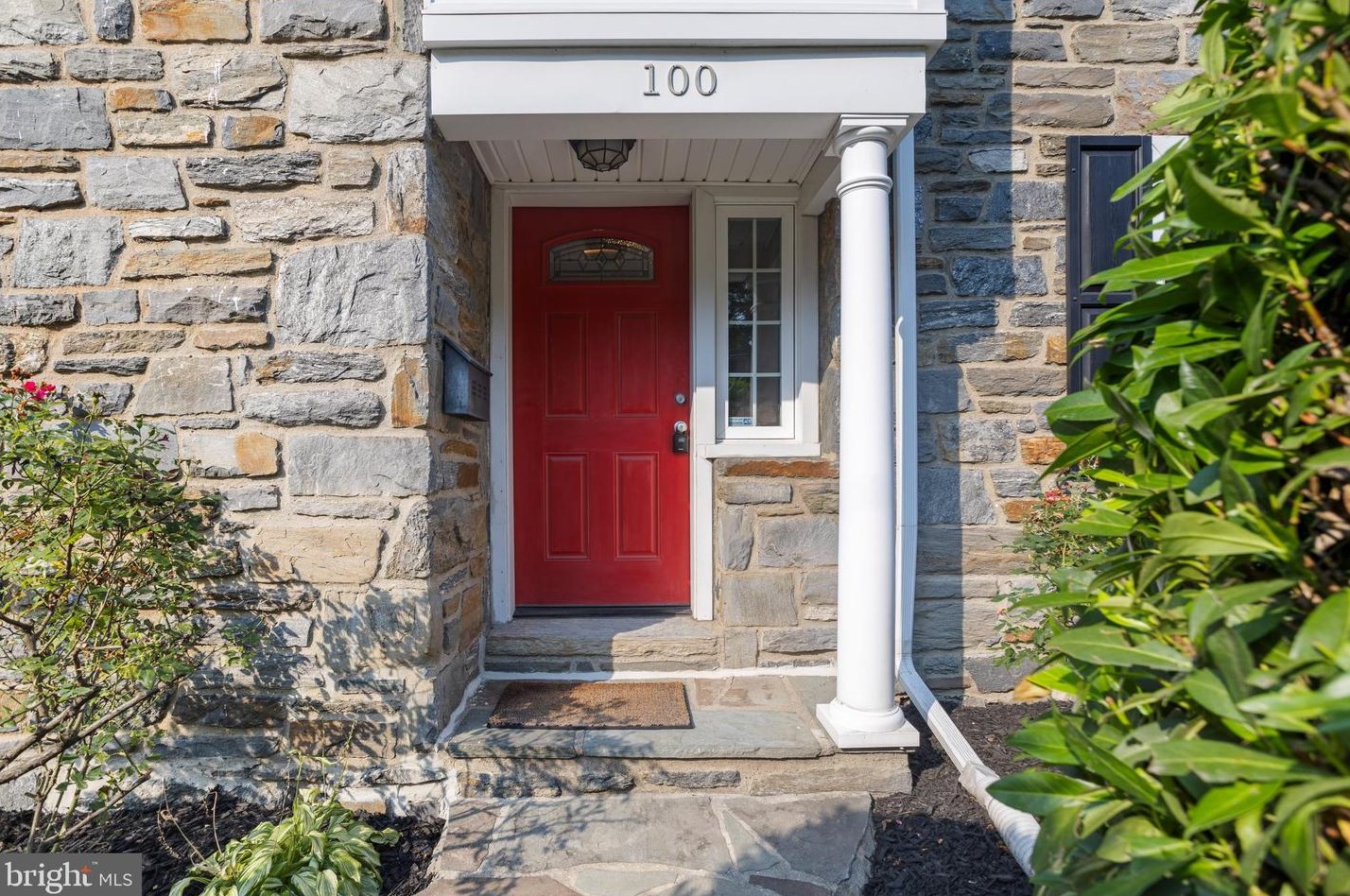 100 Shelburne Rd, Coal Township, PA 19064