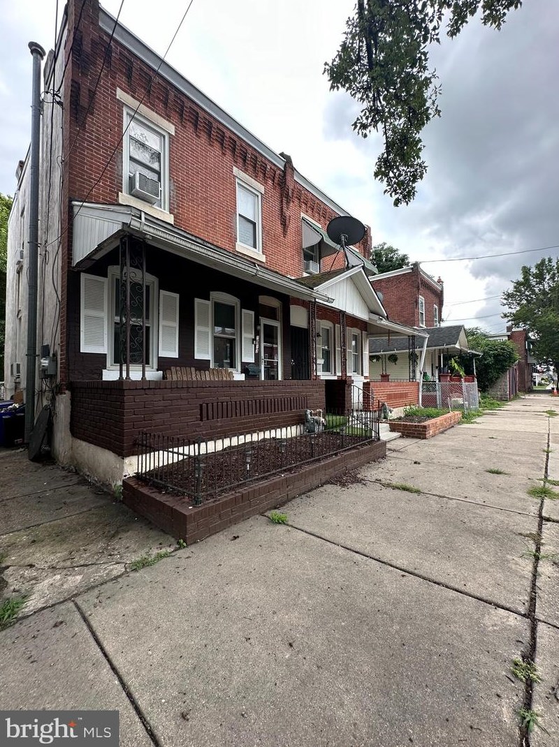 1913 W 4th St, Chester, PA 19013