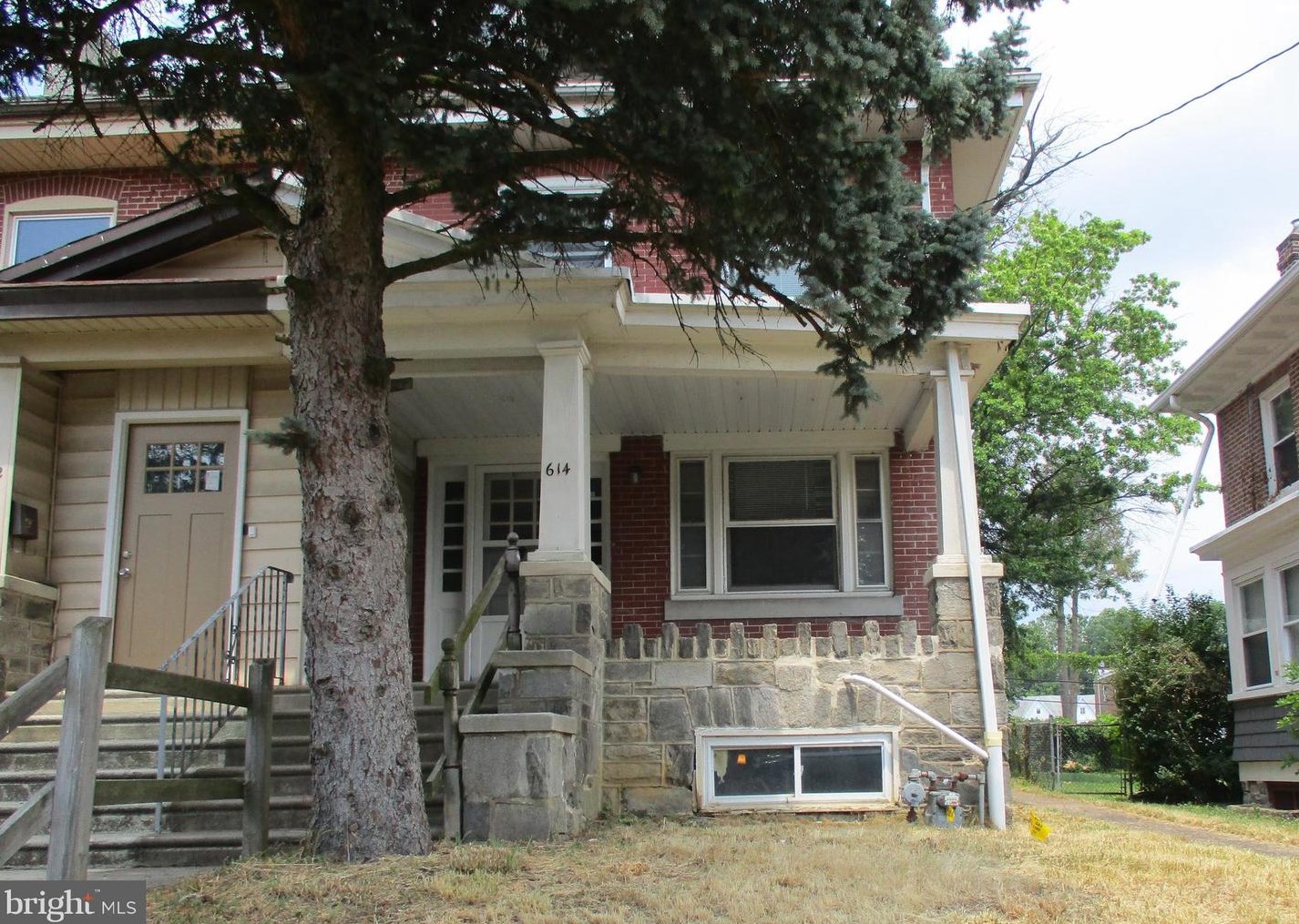 614 E 19th St, Chester, PA 19013