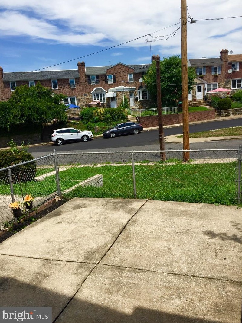 260 Springton Rd, Upper Darby, PA 19082