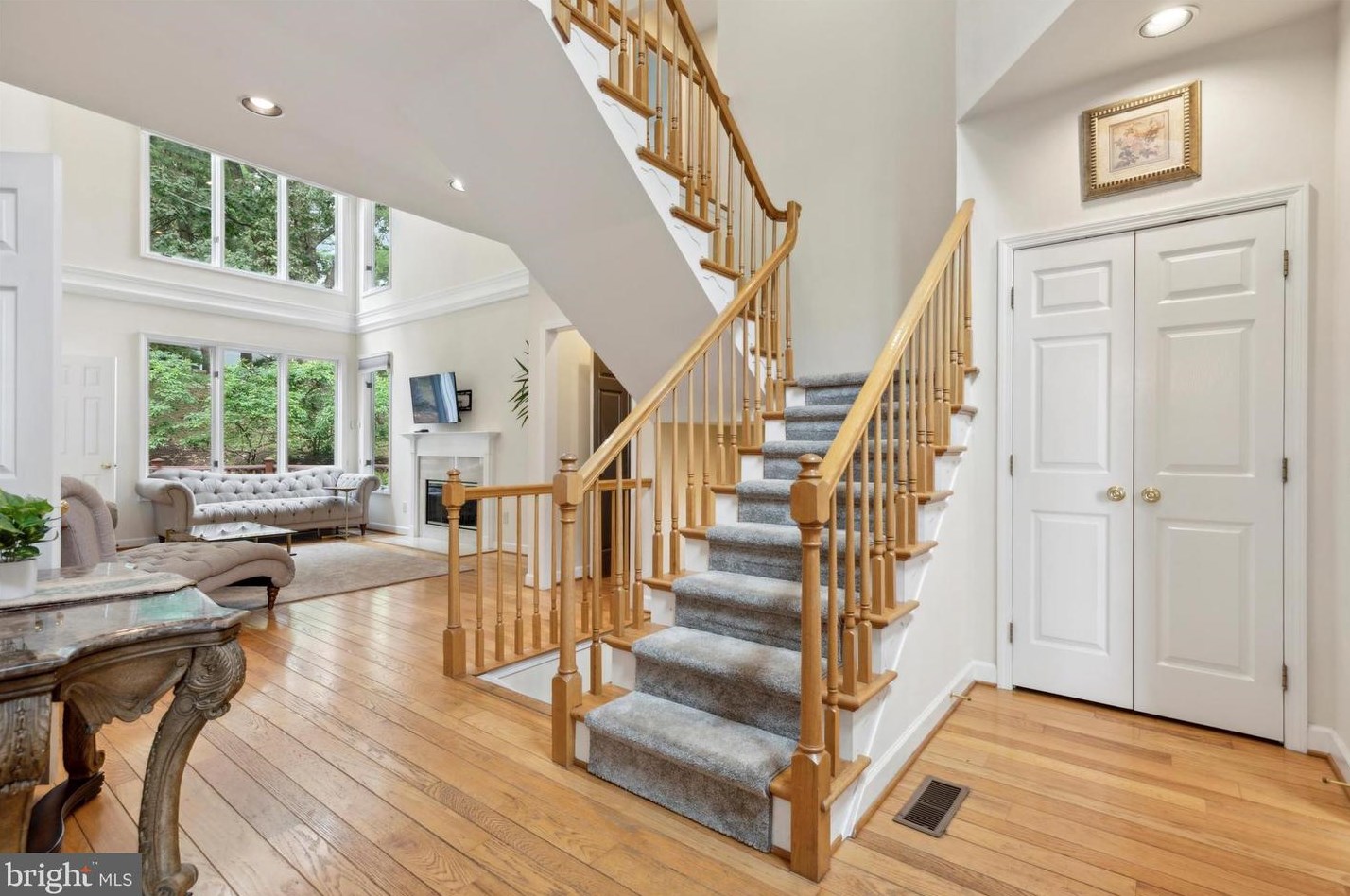 34 Horseshoe Ln, Newtown Square, PA 19073