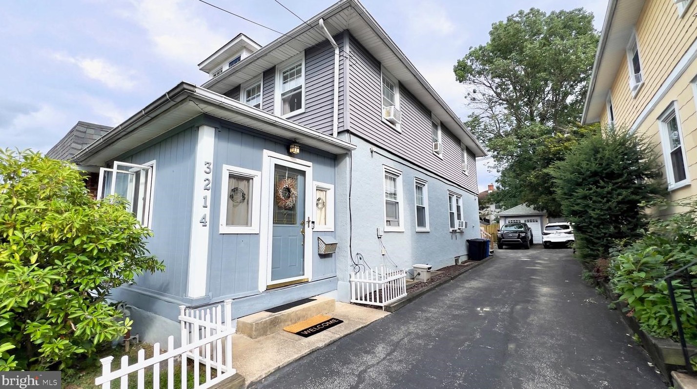 3214 Marshall Rd, Oakview, PA 19026