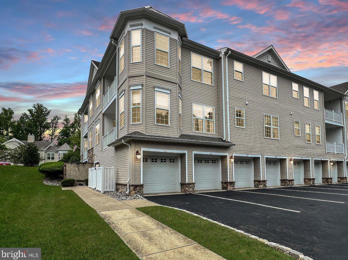1112 Poplar St, Boothwyn, PA 19060