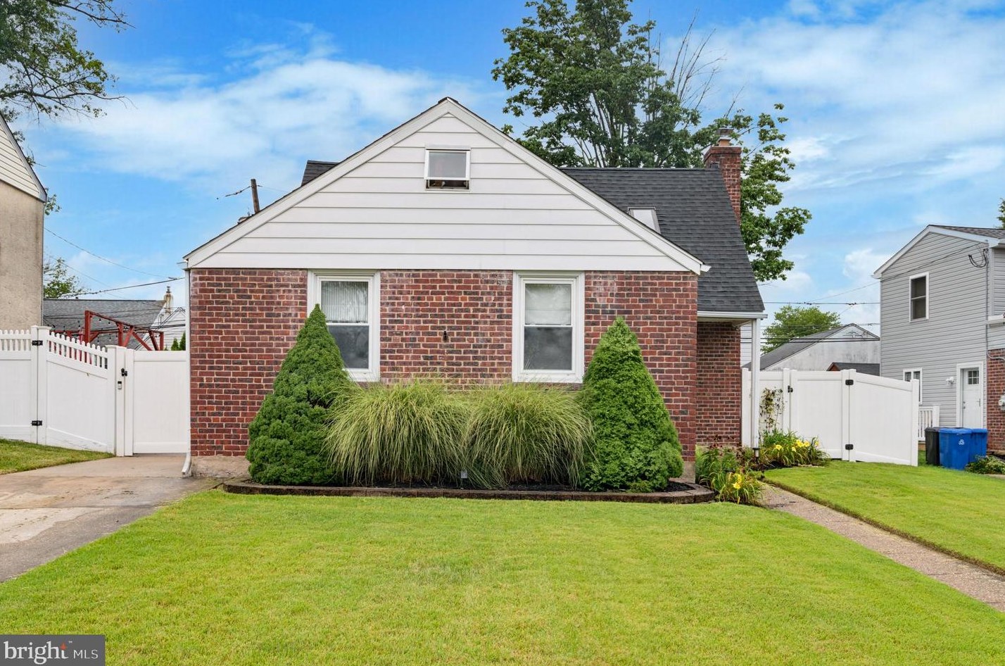 2167 Armstrong Ave, Morton, PA 19070