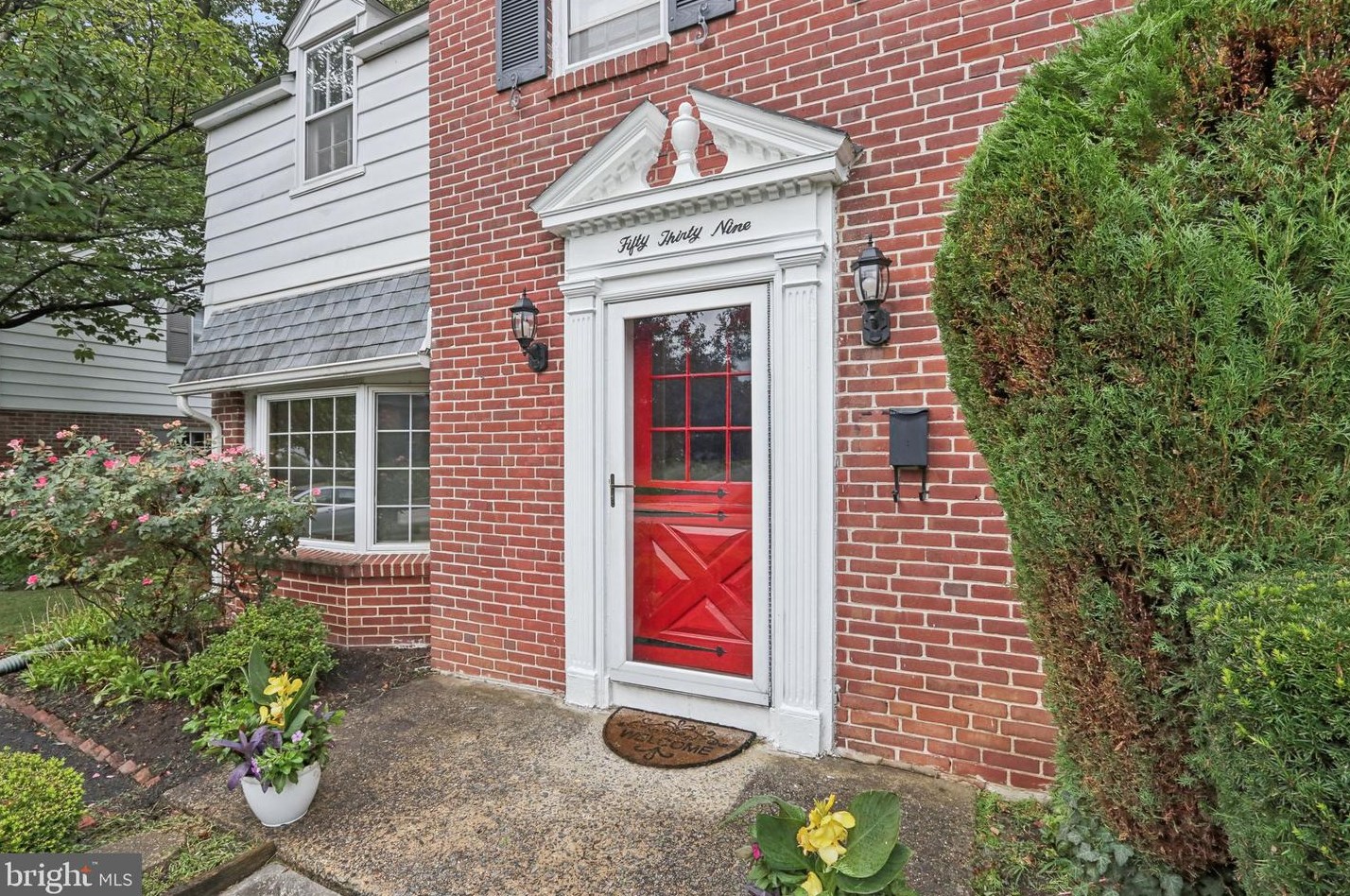 5039 Marvine Ave, Upper Darby, PA 19026