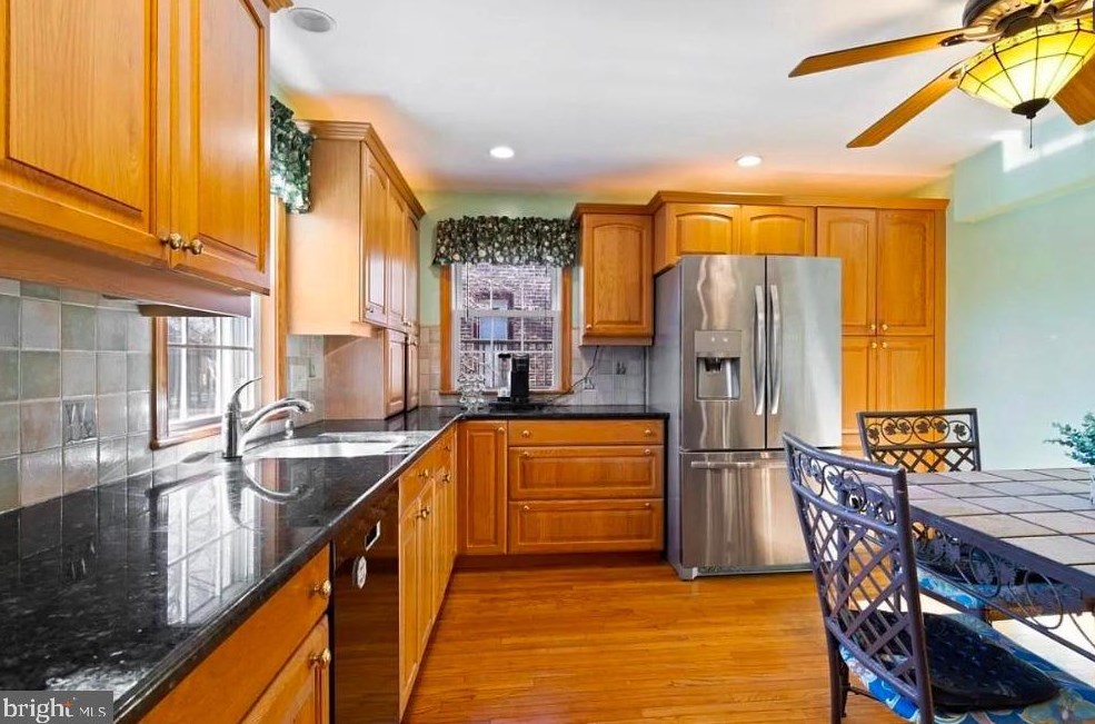 64 Warrior Rd, Upper Darby, PA 19026