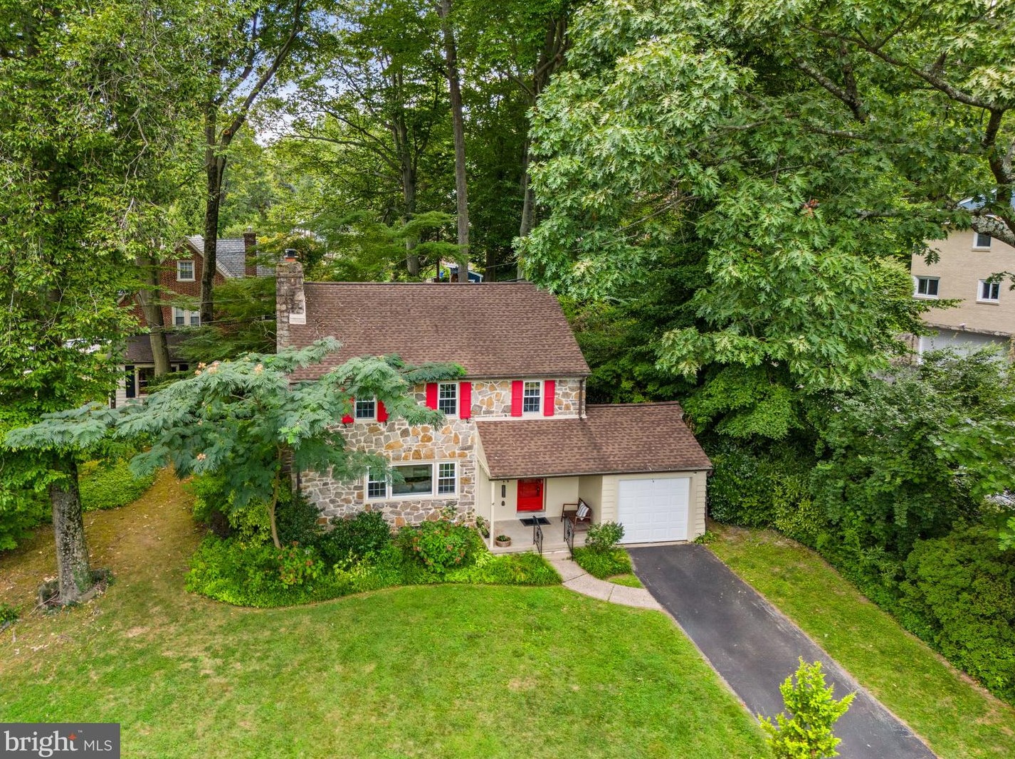 100 Old Forest Rd, Penn Wynne, PA 19096