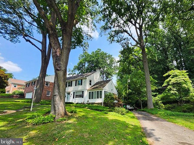 483 Kerr Ln, Coal Township, PA 19064
