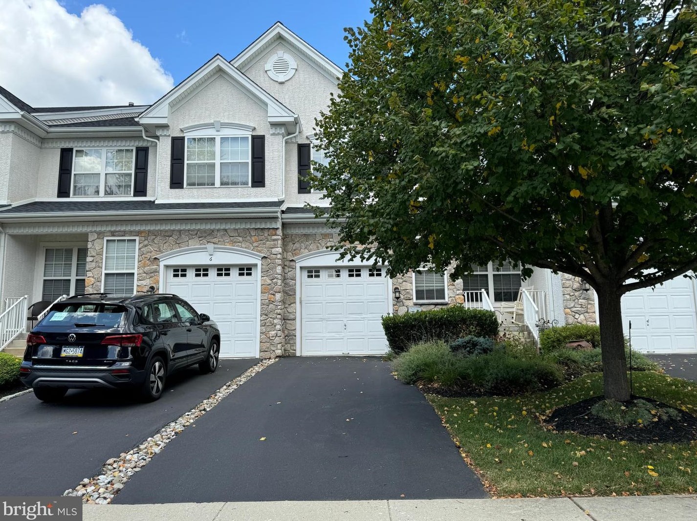 4 Portsmouth Cir, Glen Mills, PA 19342