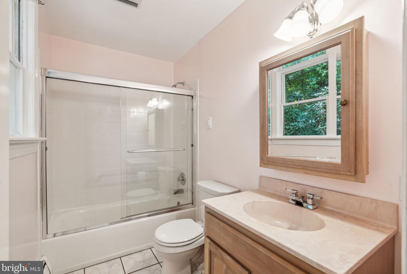 410 Highland Ave, Media PA 19063-2210 exterior