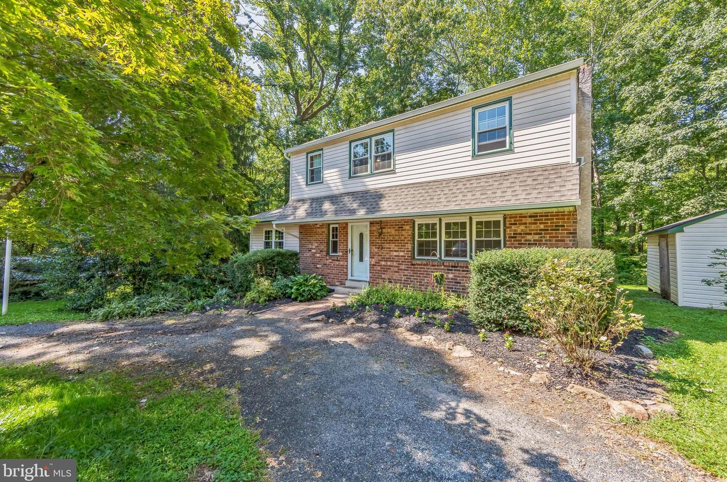 13 Castle Rock Rd, Newtown Square, PA 19073