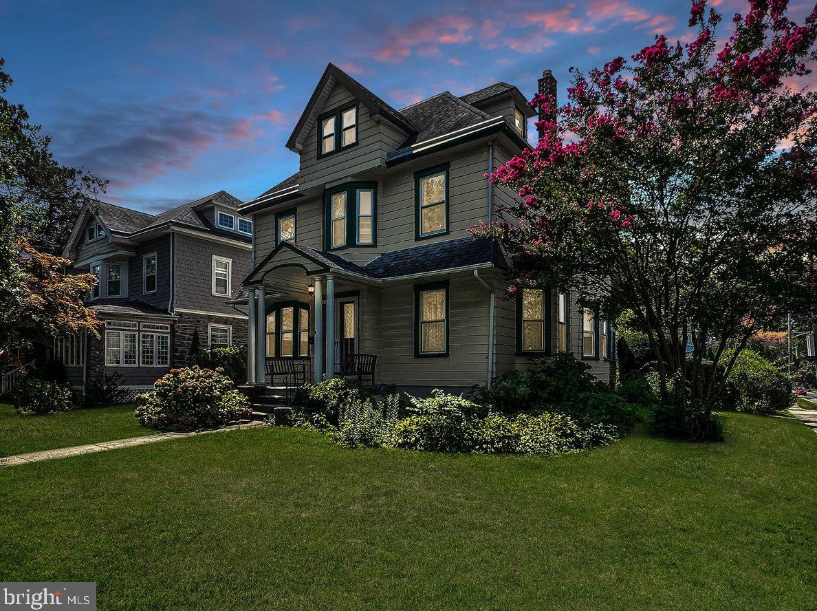 416 N Swarthmore Ave, Ridley Park, PA 19078