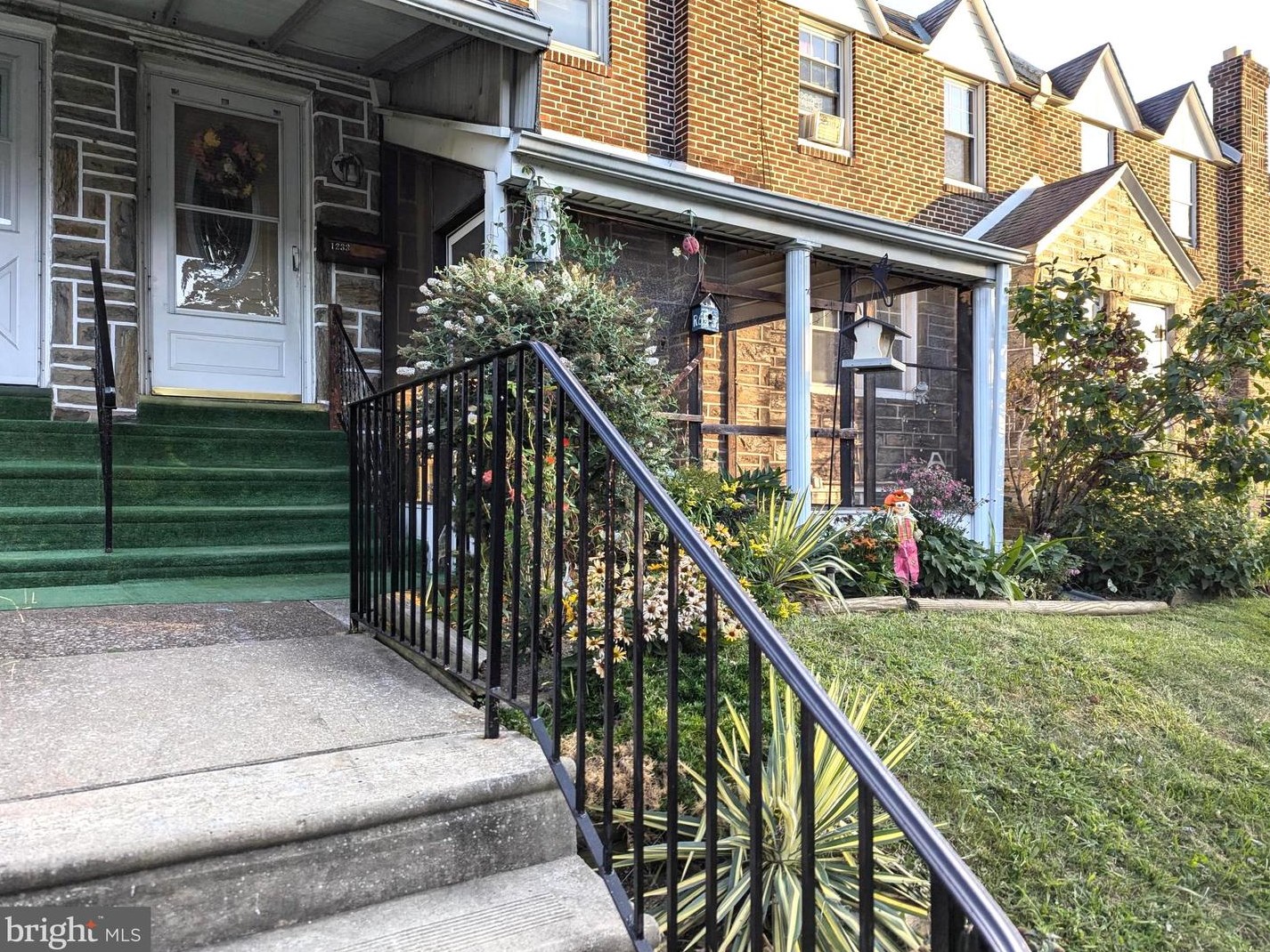 1233 12th E, Chester, PA 19022