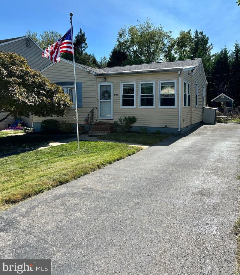 4934 Demaio Dr, Chester, PA 19015