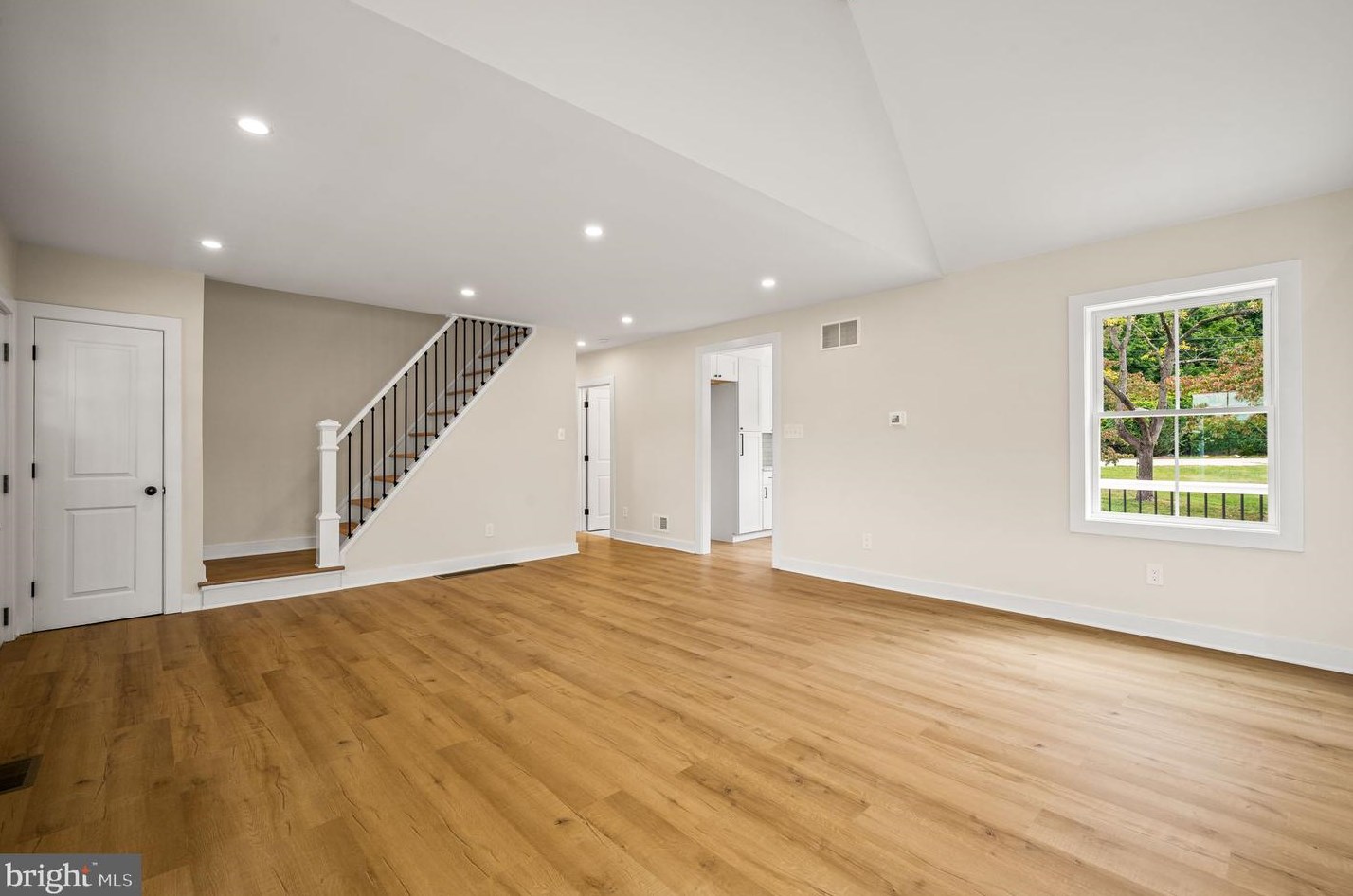 529 Old Middletown Rd, Media PA 19063-4429 exterior