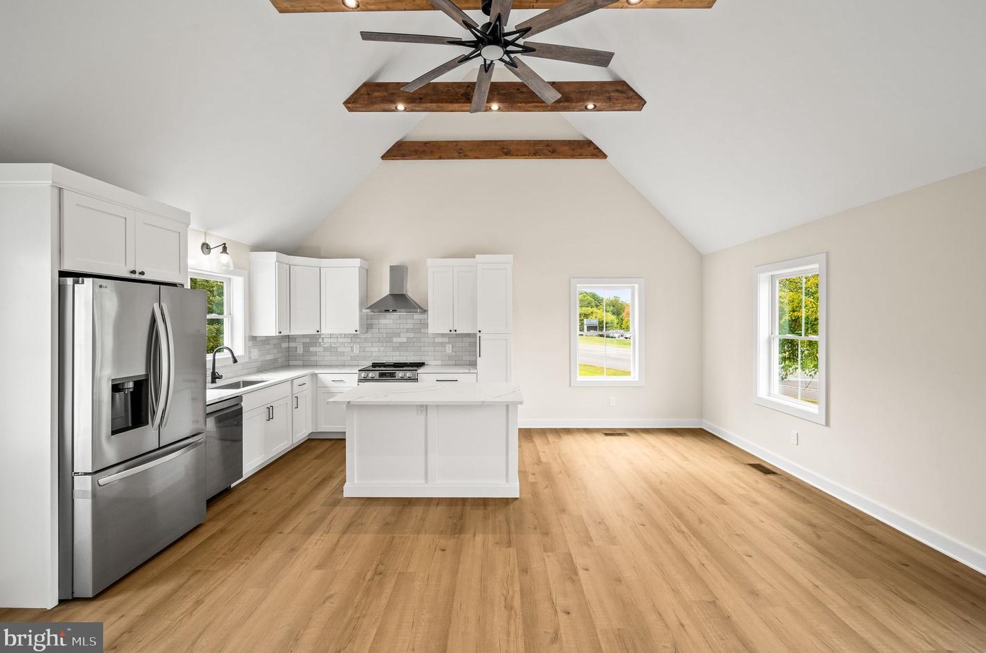 529 Old Middletown Rd, Media PA 19063-4429 exterior