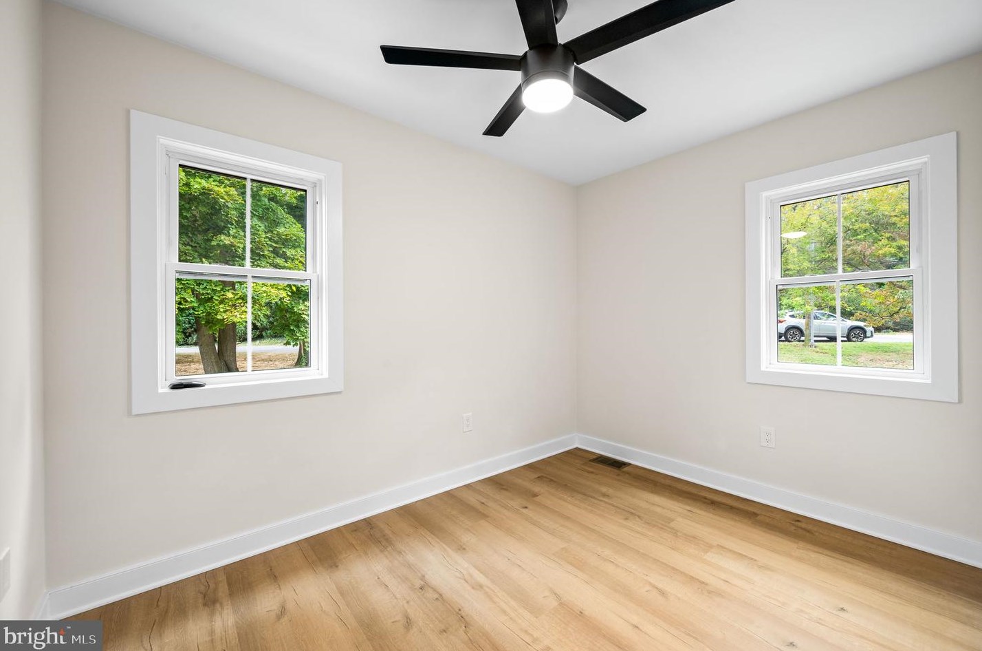 529 Old Middletown Rd, Media PA 19063-4429 exterior