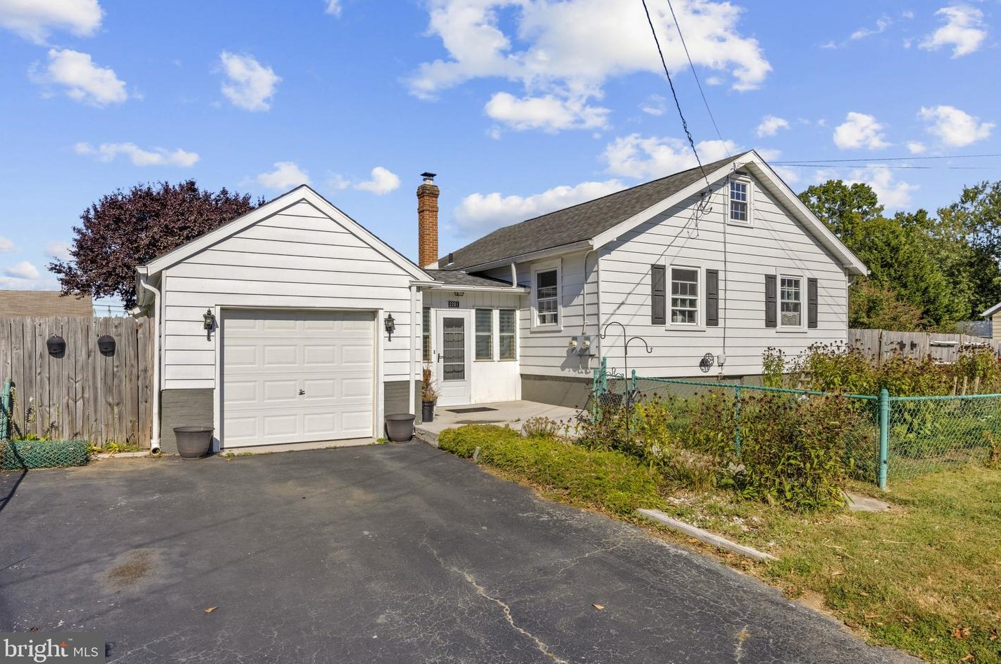 2201 Redwood, Boothwyn, PA 19061