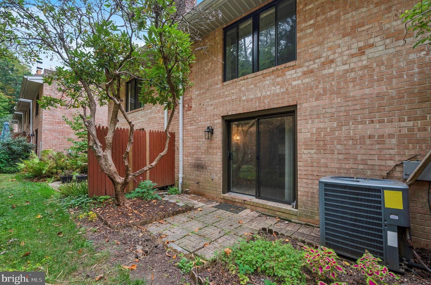 618 Lemon St, Media PA 19063-2316 exterior