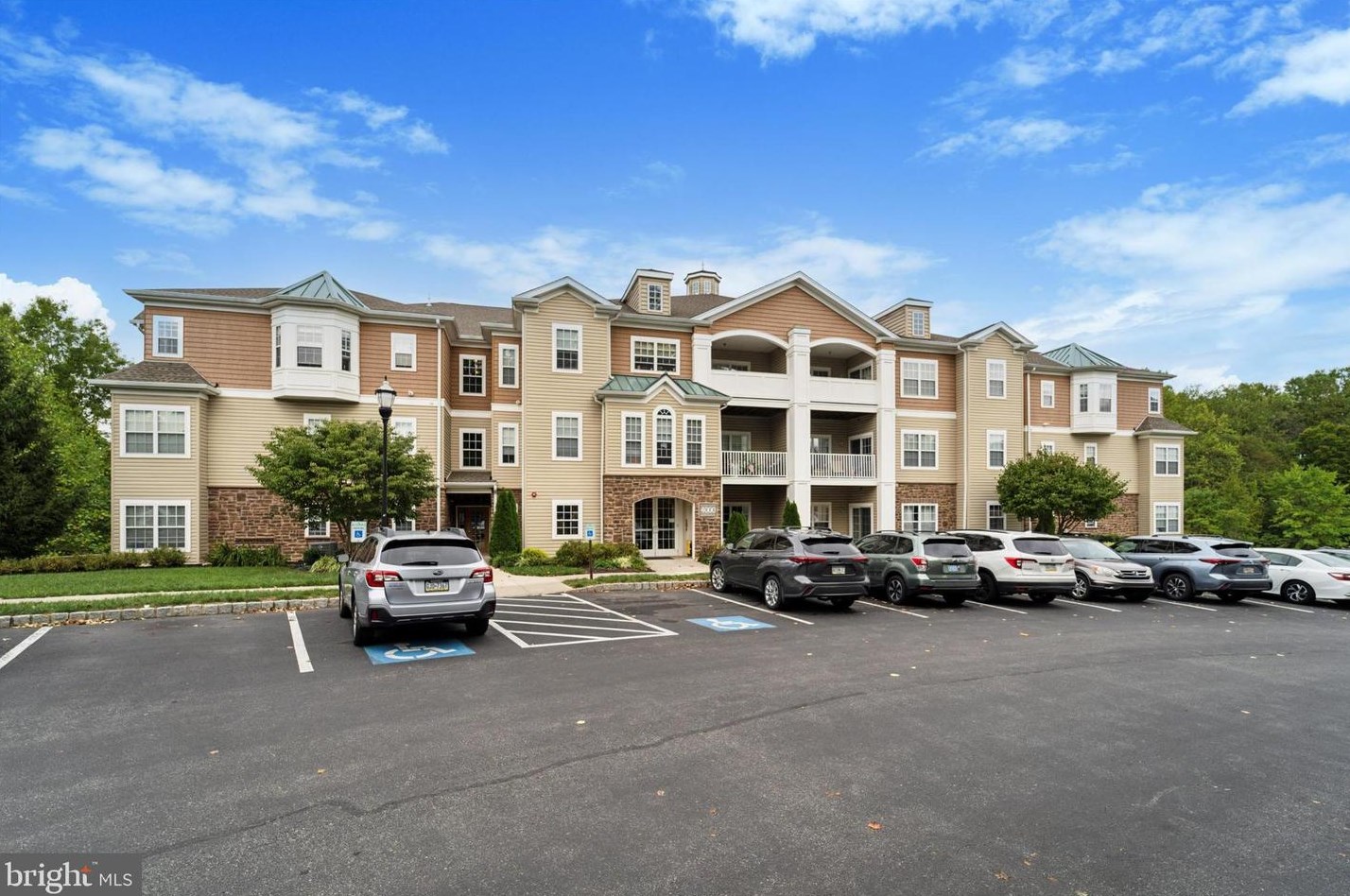 4000 Village Way #4204, Boothwyn, PA 19061