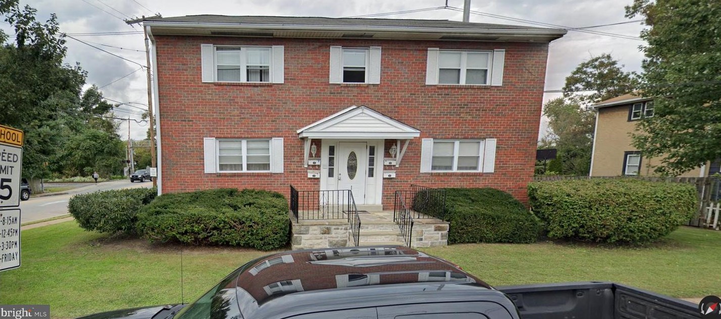 1 E Rodgers St, Ridley Park, PA 19078
