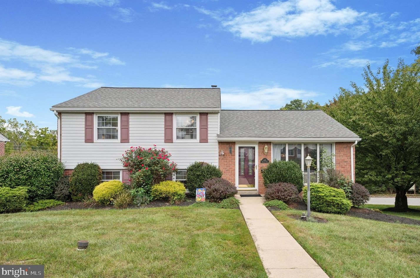 443 Maddock Rd, Coal Township, PA 19064