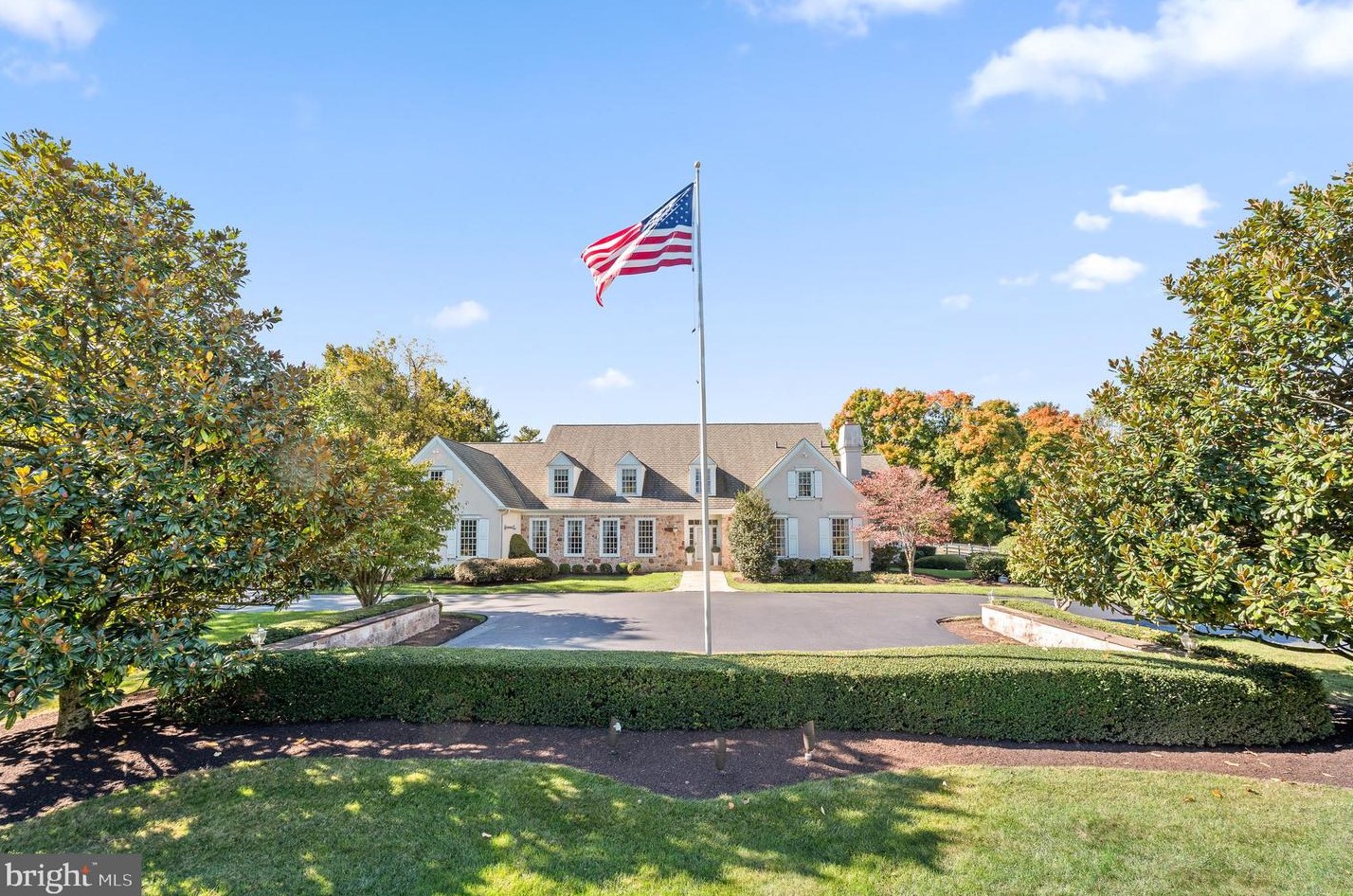 612 Golf Club Rd, Newtown Square, PA 19073-1408