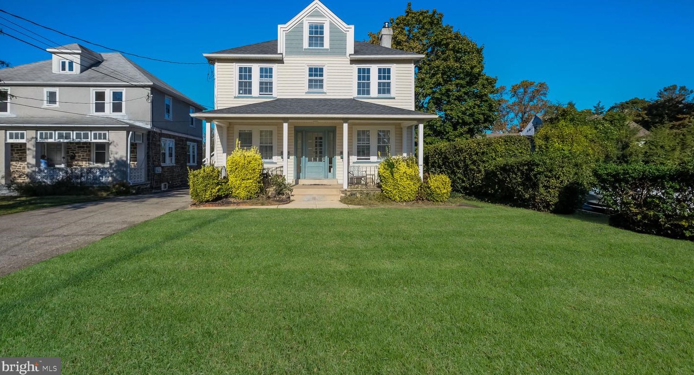 305 W Wayne Ave, Wayne, PA 19087