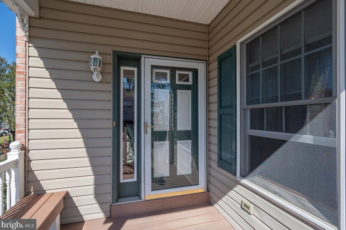 21 Patriot Ct, Boothwyn, PA 19061